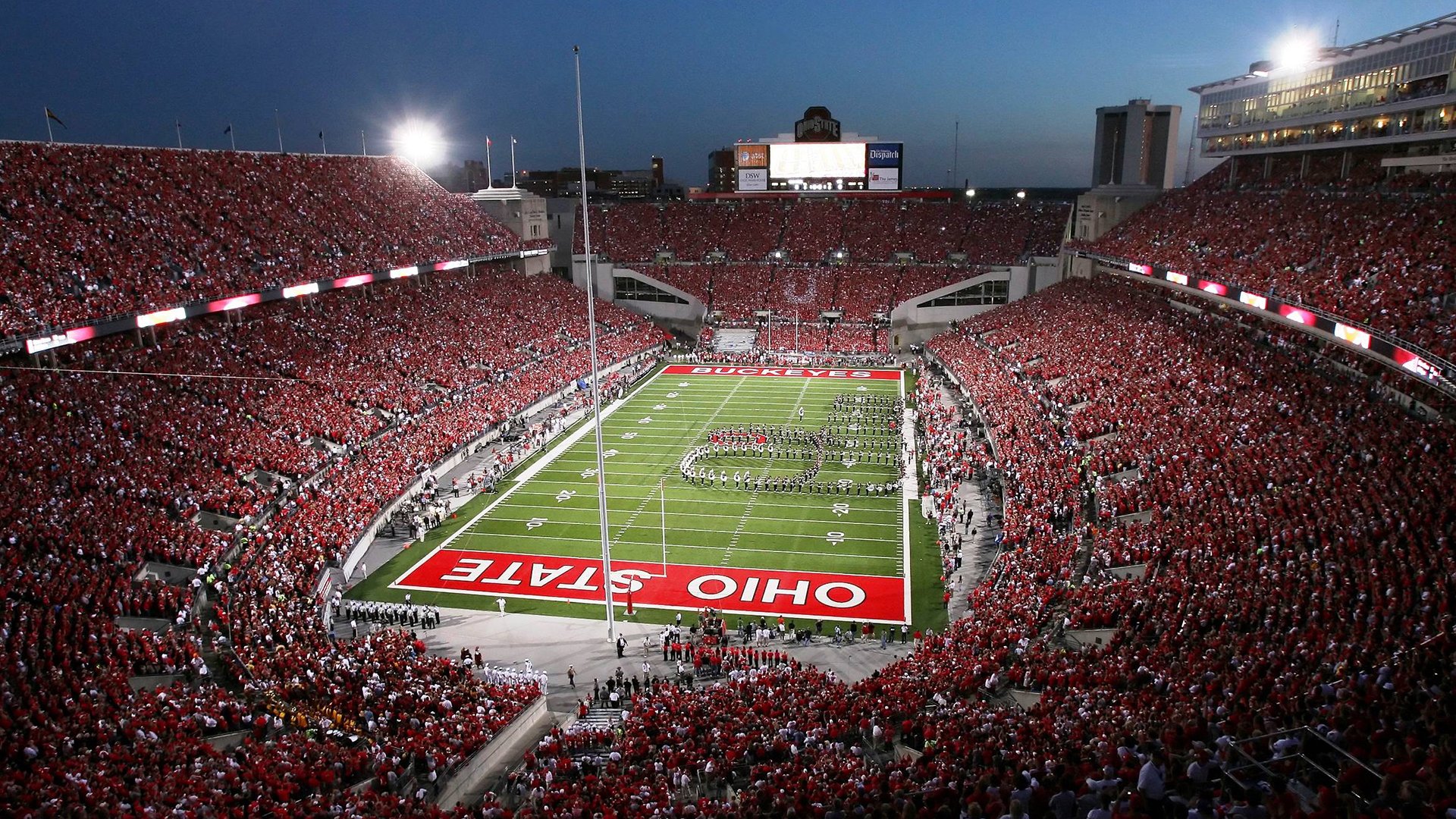 射箭赛场：心无旁骛的一箭定乾坤，射箭比赛一箭定胜负